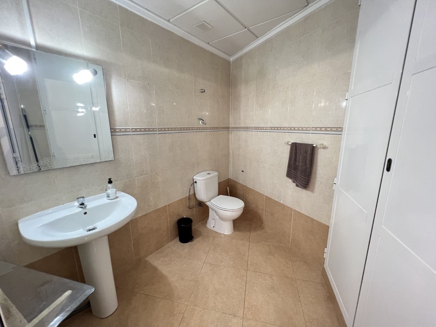 1 sovrum Kommersiell till salu i Guardamar del Segura - 99 900 € (Ref: 8736132)