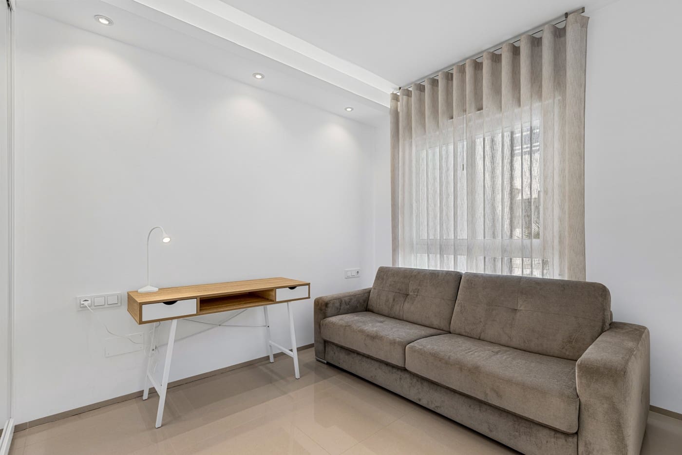 3 quarto Apartamento para venda em Dona Pepa com piscina - 350 000 € (Ref: 8743107)