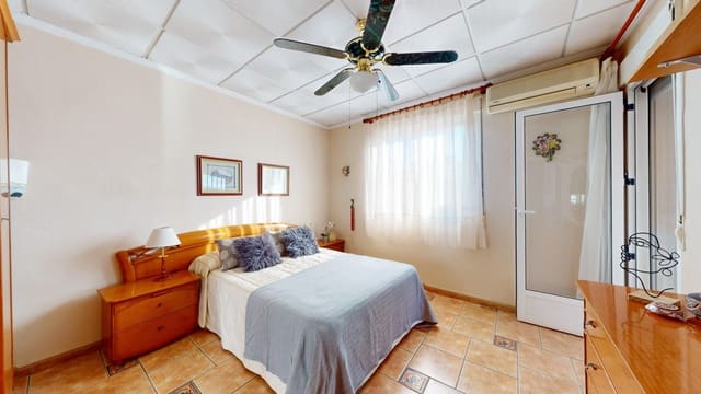 4 Zimmer Villa zu verkaufen in Crevillente / Crevillent mit Pool - 280.000 € (Ref: 8744418)