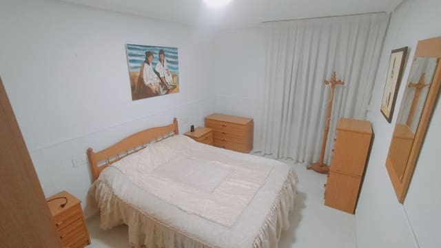 Chalet de 6 habitaciones en Crevillente / Crevillent en venta con piscina - 255.000 € (Ref: 8744470)