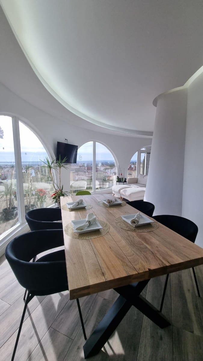 5 makuuhuone Huvila myytävänä paikassa Ciudad Quesada mukana uima-altaan - 695 000 € (Ref: 8774800)