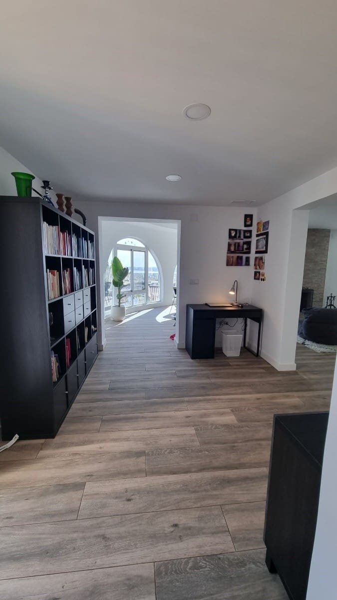 5 makuuhuone Huvila myytävänä paikassa Ciudad Quesada mukana uima-altaan - 695 000 € (Ref: 8774800)