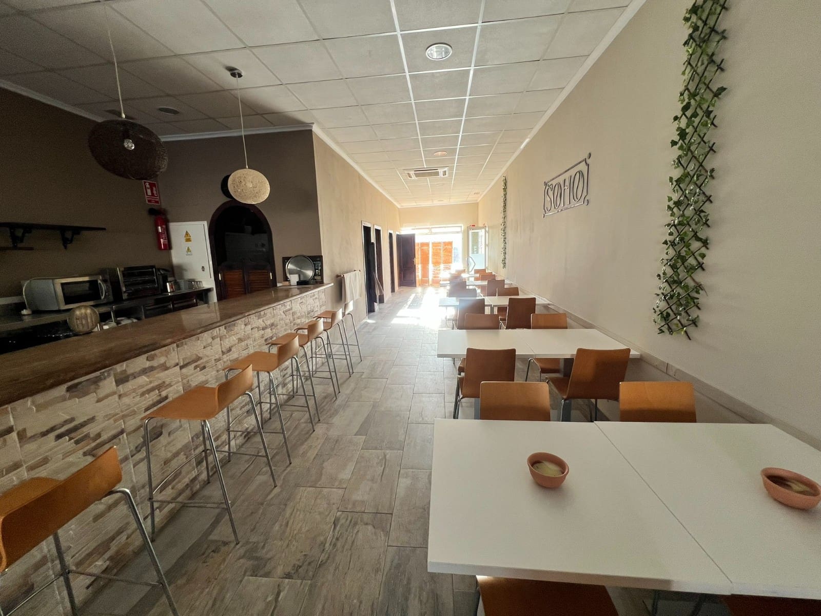 Kaupallinen myytävänä paikassa Pinar de Campoverde - 195 000 € (Ref: 8776073)