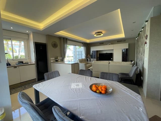 2 chambre Appartement à vendre à Ciudad Quesada, Rojales avec piscine - 334 000 € (Ref: 8782310)