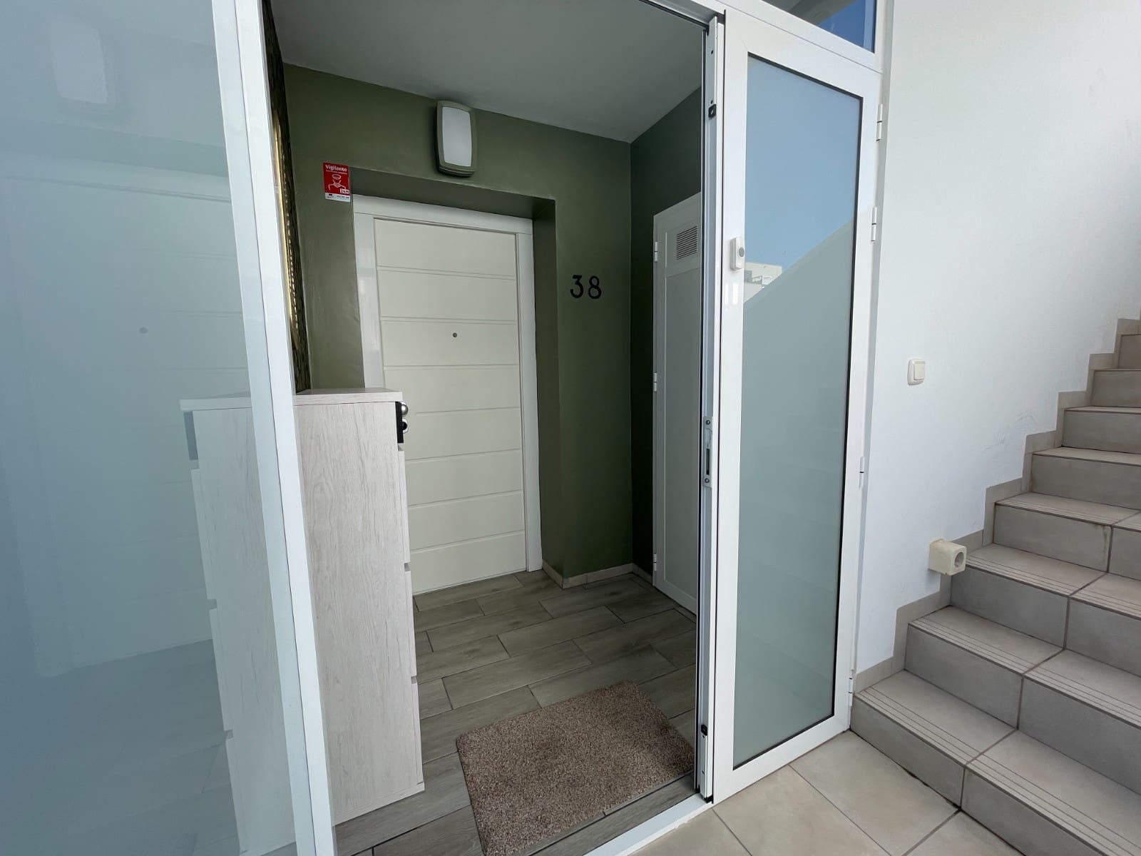 2 bedroom Apartment for sale in Ciudad Quesada with pool - € 334,000 (Ref: 8782310)