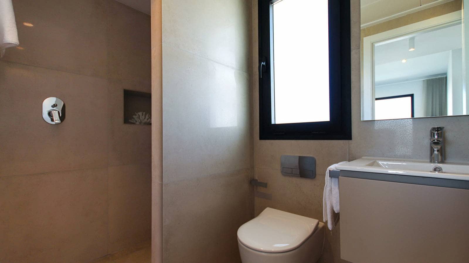 3 soverom Villa til salgs i Ciudad Quesada med svømmebasseng - € 750 000 (Ref: 8788046)