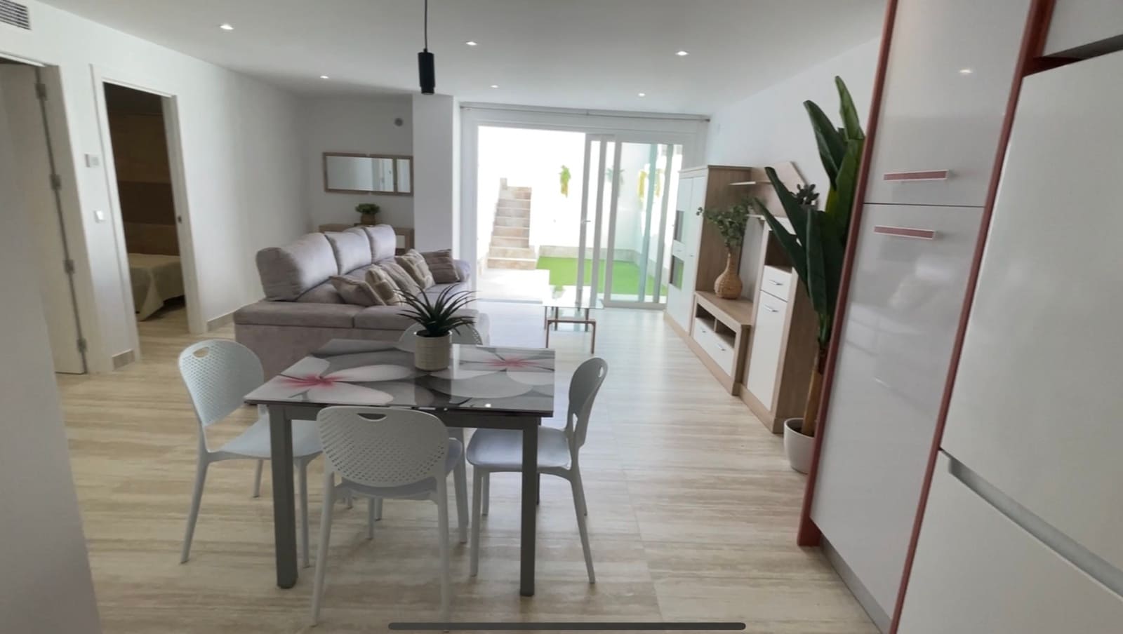 5 bedroom Villa for sale in La Marquesa with pool - € 556,000 (Ref: 8811016)