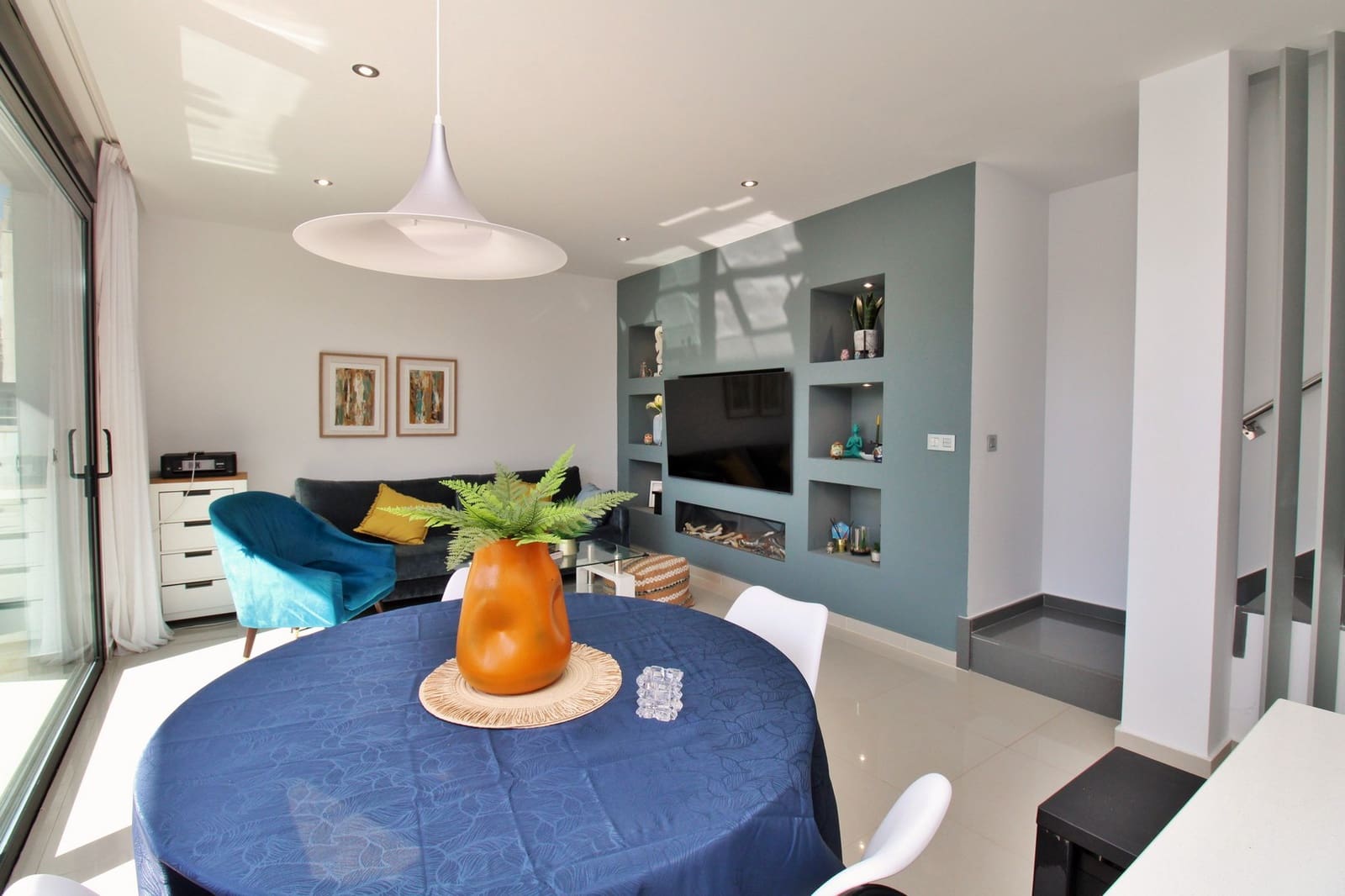 3 bedroom Villa for sale in Villamartin with pool - € 405,000 (Ref: 8838425)