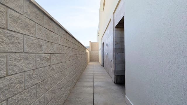 4 Zimmer Villa zu verkaufen in Benijófar mit Pool Garage - 1.495.000 € (Ref: 8847478)