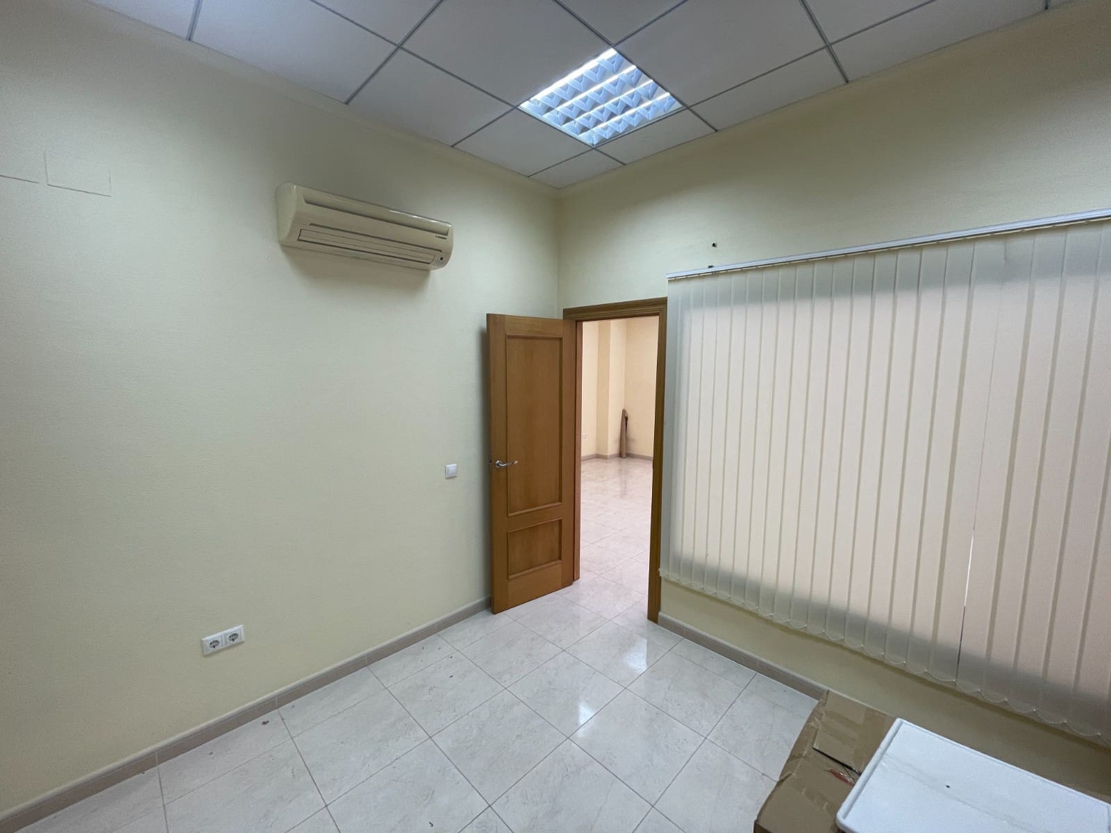 Local Comercial en Guardamar del Segura en venta - 150.000 € (Ref: 8885414)