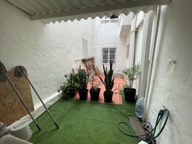 1 makuuhuone Kaupallinen myytävänä paikassa Las Viñas, Guardamar del Segura - 106 000 € (Ref: 8895450)