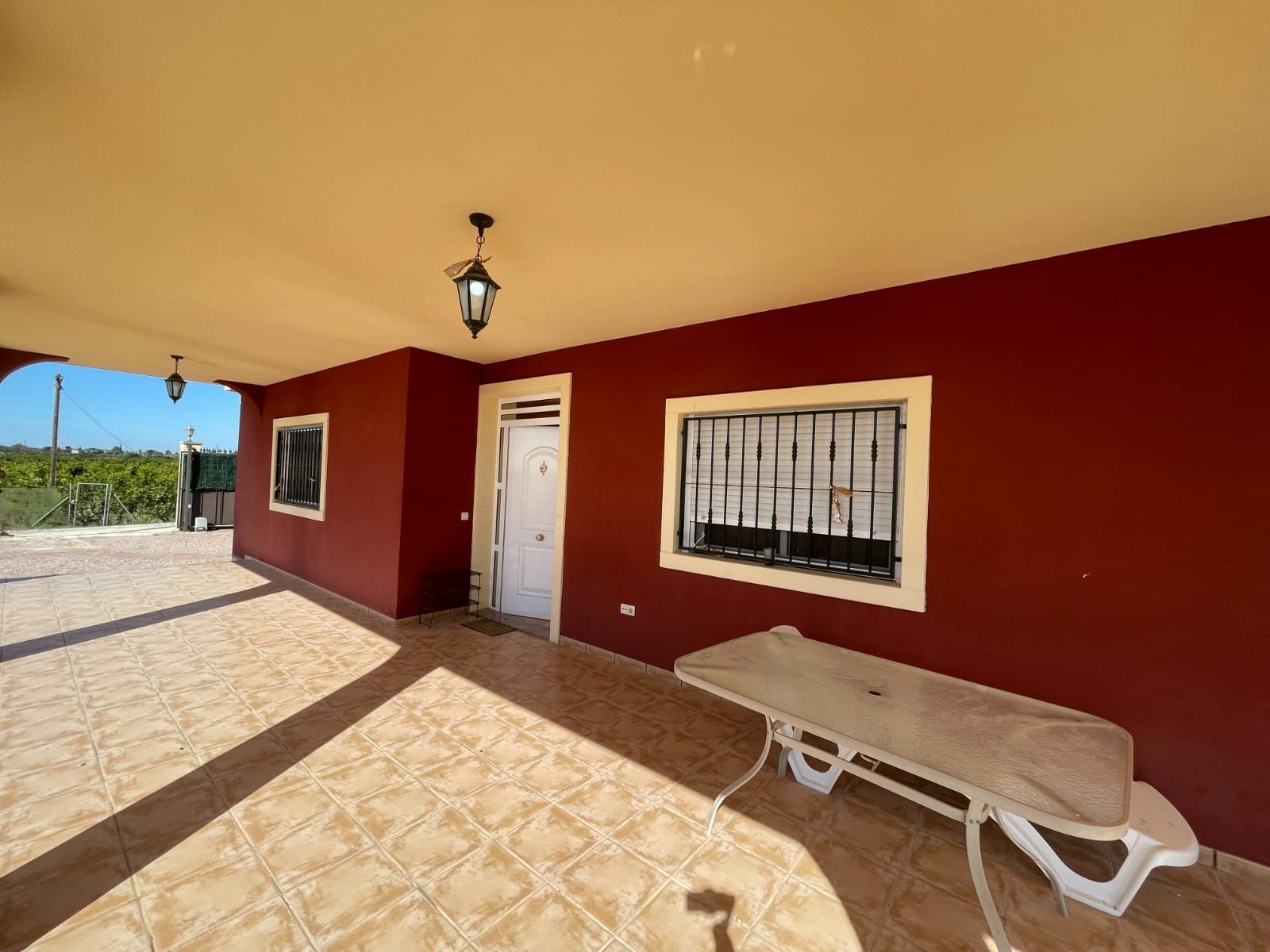 Chalet de 3 habitaciones en Albatera en venta con piscina - 378.000 € (Ref: 8901404)