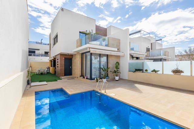 3 soveværelse Rækkehus til salg i Lo Pagan, San Pedro del Pinatar med swimmingpool garage - € 335.000 (Ref: 8902021)