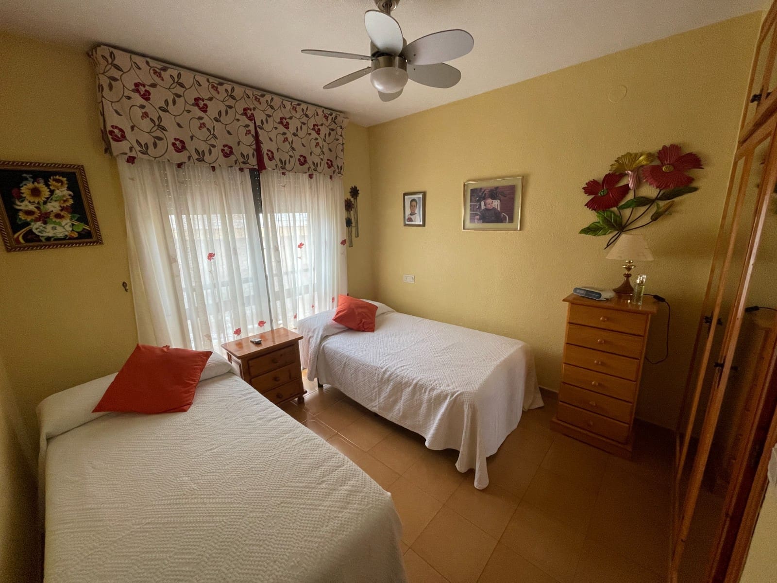 5 sovrum Hus till salu i Guardamar del Segura med pool - 435 000 € (Ref: 8933413)