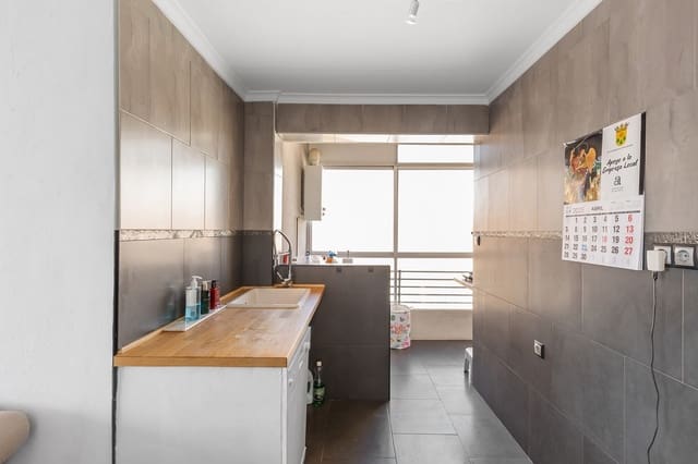 2 slaapkamer Appartement te koop in Daya Nueva met zwembad - € 123.500 (Ref: 8954175)