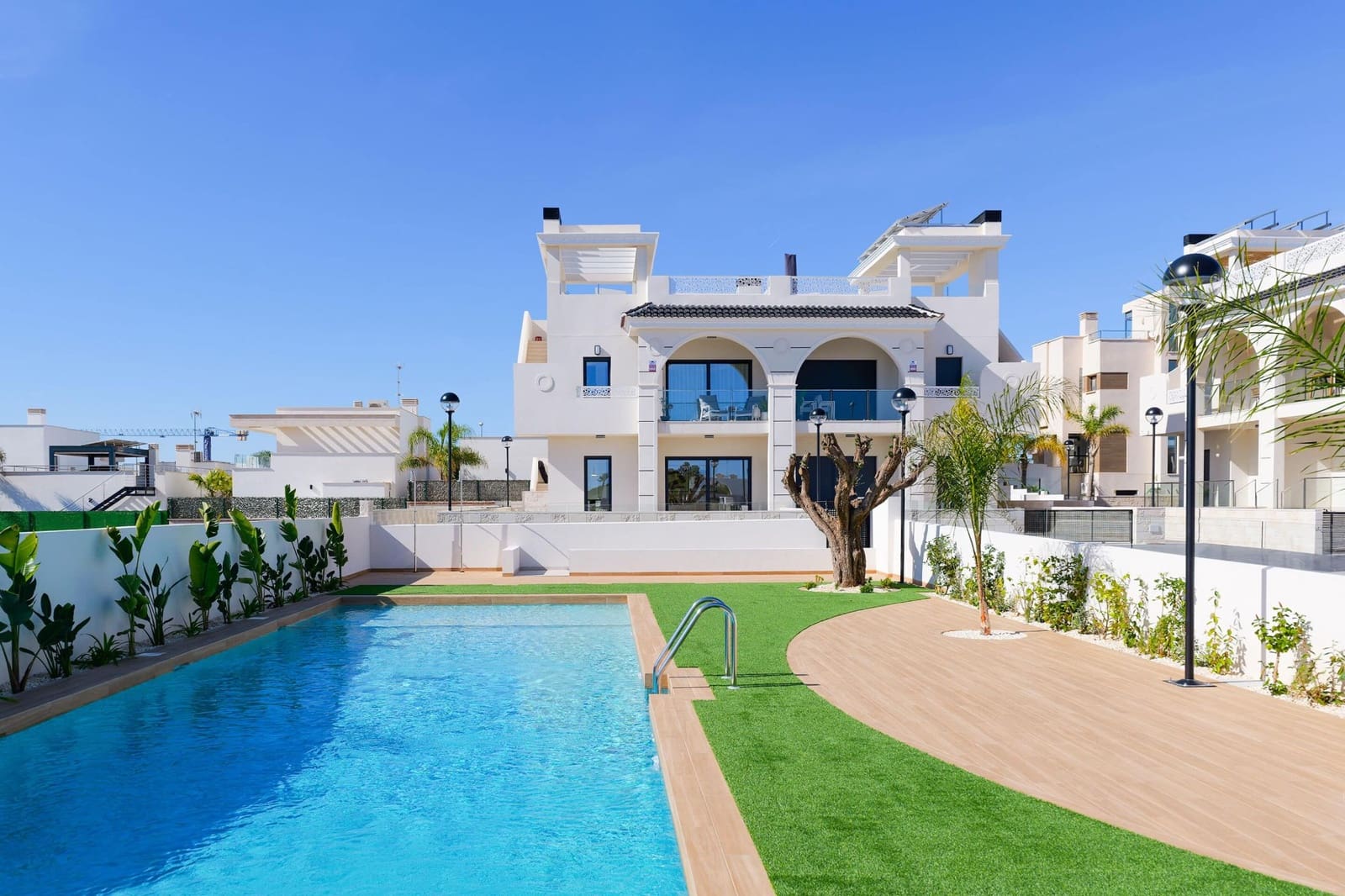 2 chambre Bungalow à vendre à Ciudad Quesada avec piscine garage - 327 400 € (Ref: 8983391)