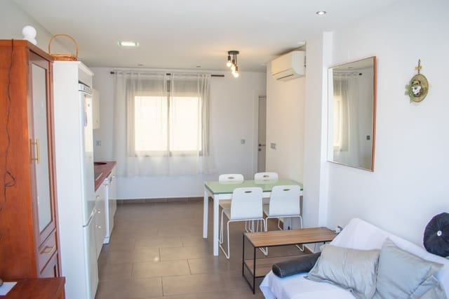 2 soveværelse Lejlighed til salg i Guardamar Playa, Guardamar del Segura med garage - € 210.000 (Ref: 8985672)