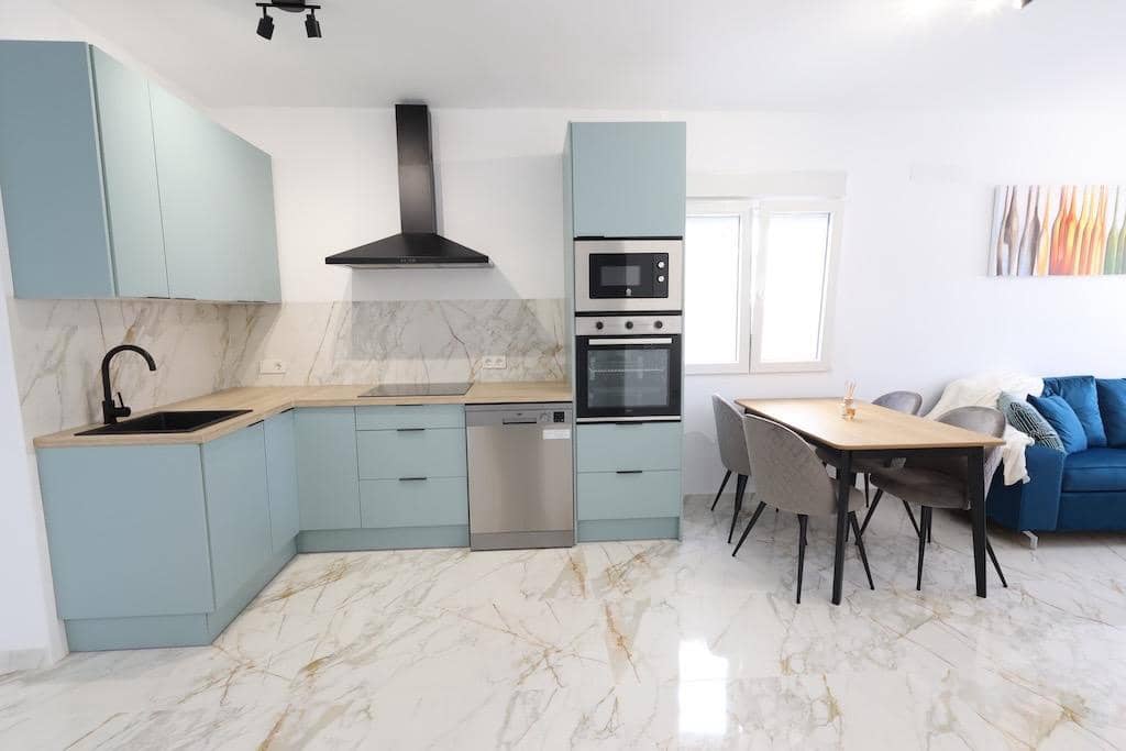 3 soveværelse Byhus til salg i San Luis med garage - € 230.000 (Ref: 8994533)