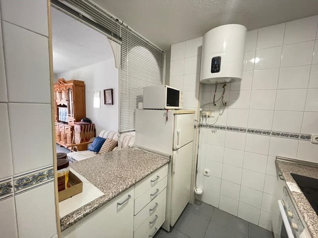 1 bedroom Apartment for sale in Punta Prima, Torrevieja with pool garage - € 152,000 (Ref: 9004993)