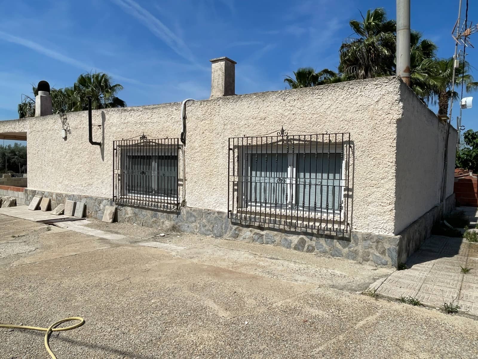 4 soveværelse Villa til salg i Crevillente / Crevillent med swimmingpool - € 269.000 (Ref: 9015506)