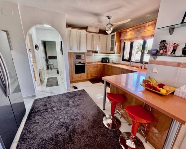 5 sypialnia Willa na sprzedaż w Algorfa z basenem garażem - 685 000 € (Ref: 9019898)