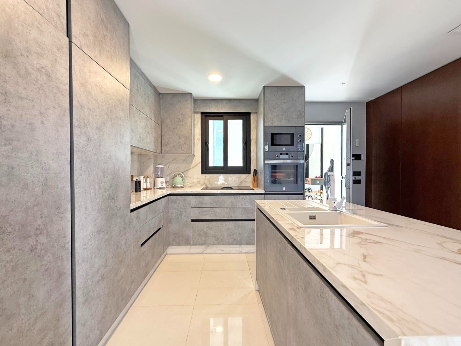 3 Zimmer Villa zu verkaufen in Villamartin mit Pool - 475.000 € (Ref: 9058374)