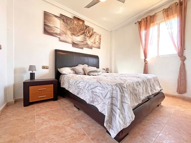 4 soverom Villa til salgs i La Zenia, Orihuela med svømmebasseng - € 399 990 (Ref: 9084998)