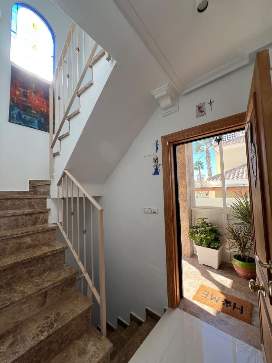 5 quarto Moradia para venda em Algorfa com piscina - 379 000 € (Ref: 9101571)