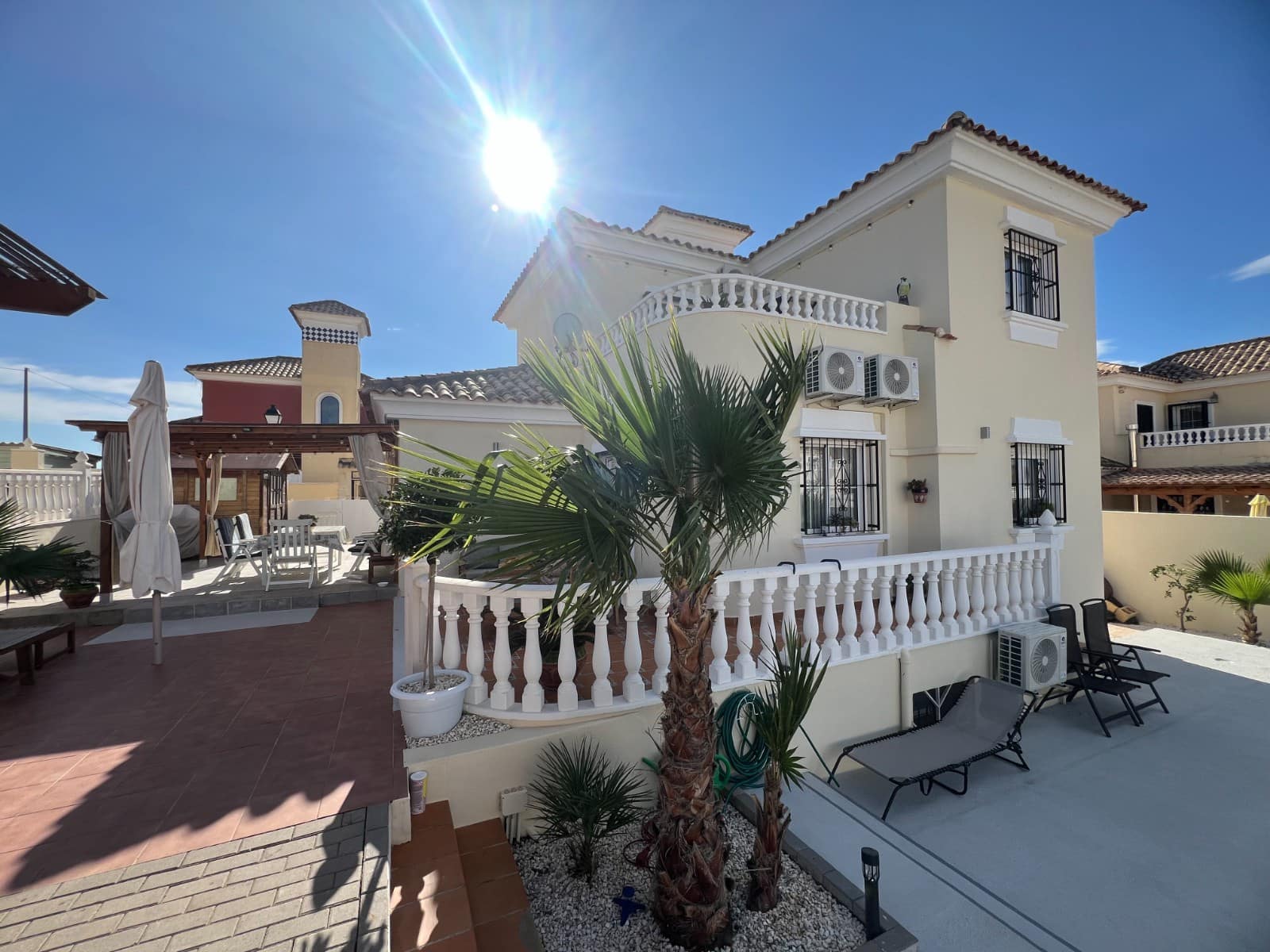 5 quarto Moradia para venda em Algorfa com piscina - 379 000 € (Ref: 9101571)