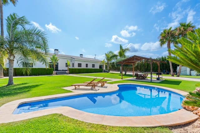 5 soveværelse Villa til salg i Las Bayas, Elche / Elx med swimmingpool garage - € 1.100.000 (Ref: 9106378)