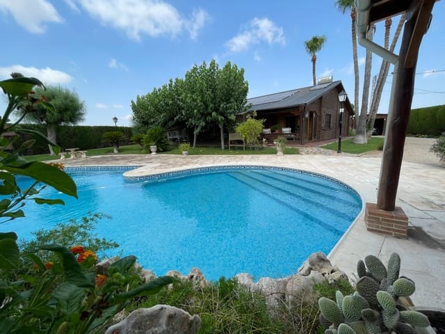 4 slaapkamer Villa te koop in San Fulgencio met zwembad - € 549.900 (Ref: 9110793)