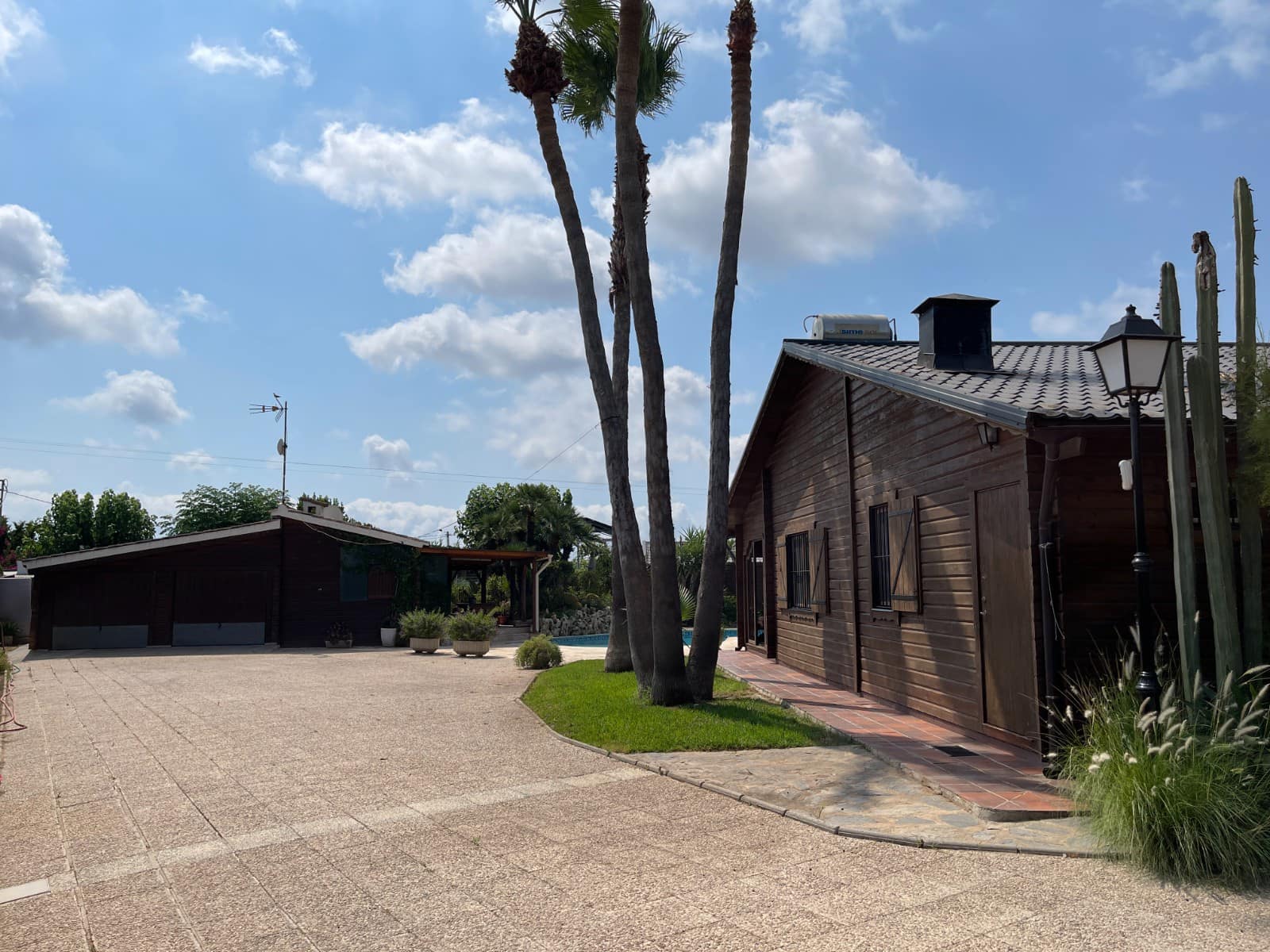 4 bedroom Villa for sale in San Fulgencio with pool - € 549,900 (Ref: 9110793)