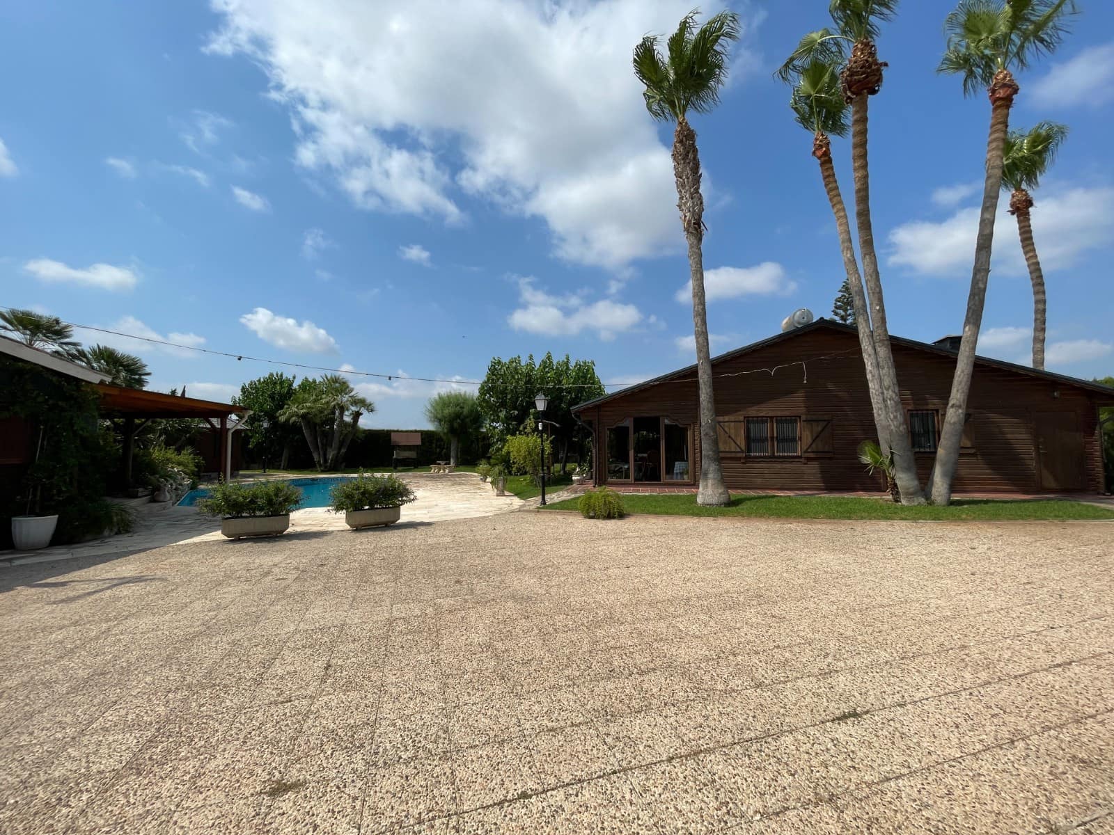 4 bedroom Villa for sale in San Fulgencio with pool - € 549,900 (Ref: 9110793)