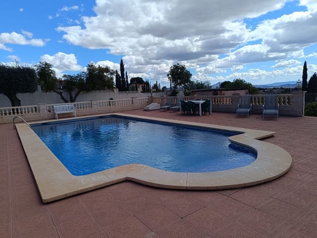 3 sovrum Villa till salu i Fortuna med pool - 299 995 € (Ref: 9124856)