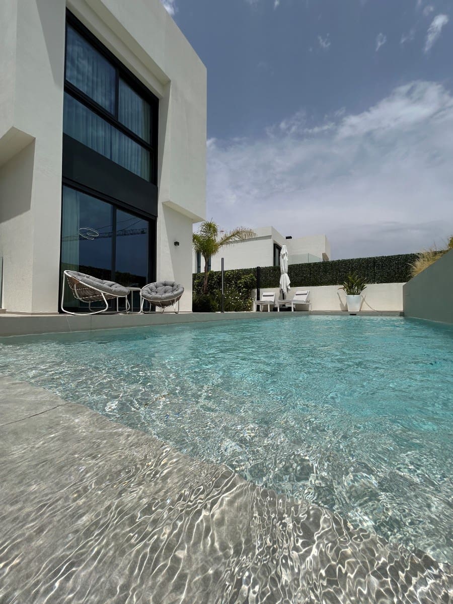 6 soverom Villa til salgs i La Nucia med svømmebasseng - € 1 375 000 (Ref: 9149008)