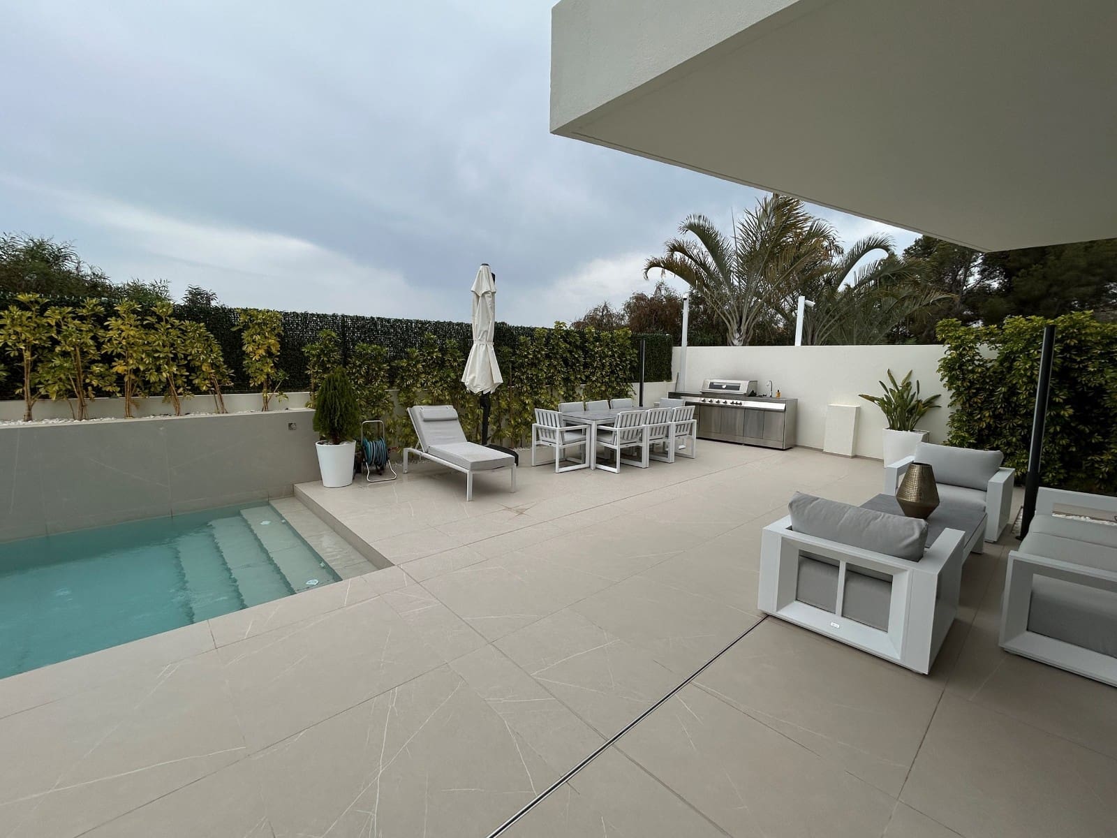 6 soverom Villa til salgs i La Nucia med svømmebasseng - € 1 375 000 (Ref: 9149008)