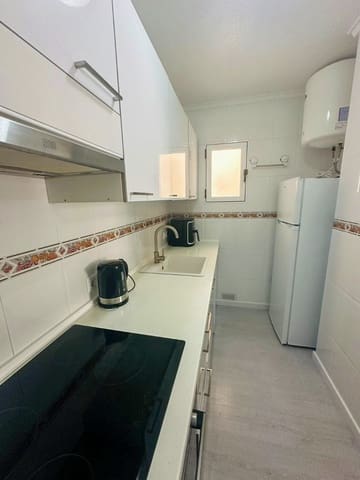 Apartamento de 2 habitaciones en Parque de las Naciones, Torrevieja en venta con piscina - 144.000 € (Ref: 9159310)