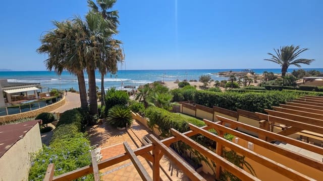 5 soverom Hus til salgs i El Campello med svømmebasseng garasje - € 750 000 (Ref: 9162678)