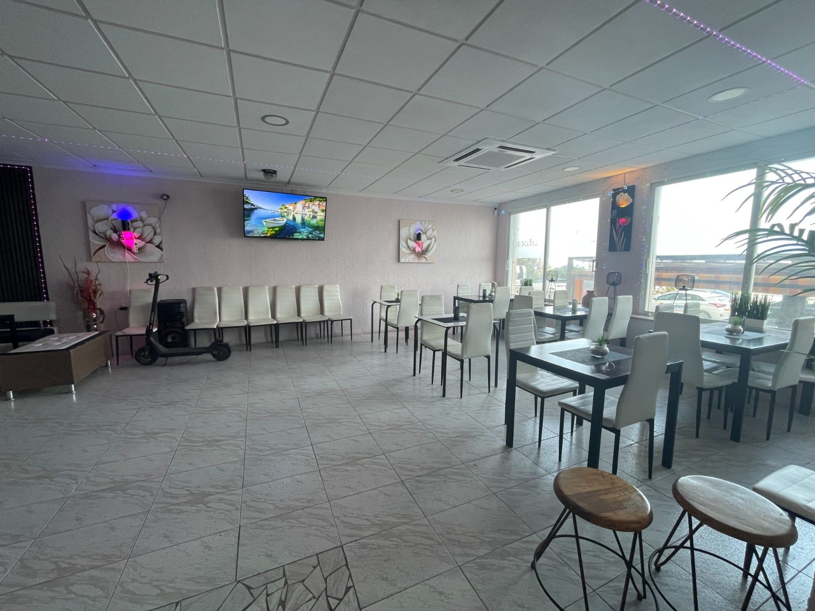 2 slaapkamer Restaurant/bar te koop in Torrevieja - € 315.000 (Ref: 9163004)