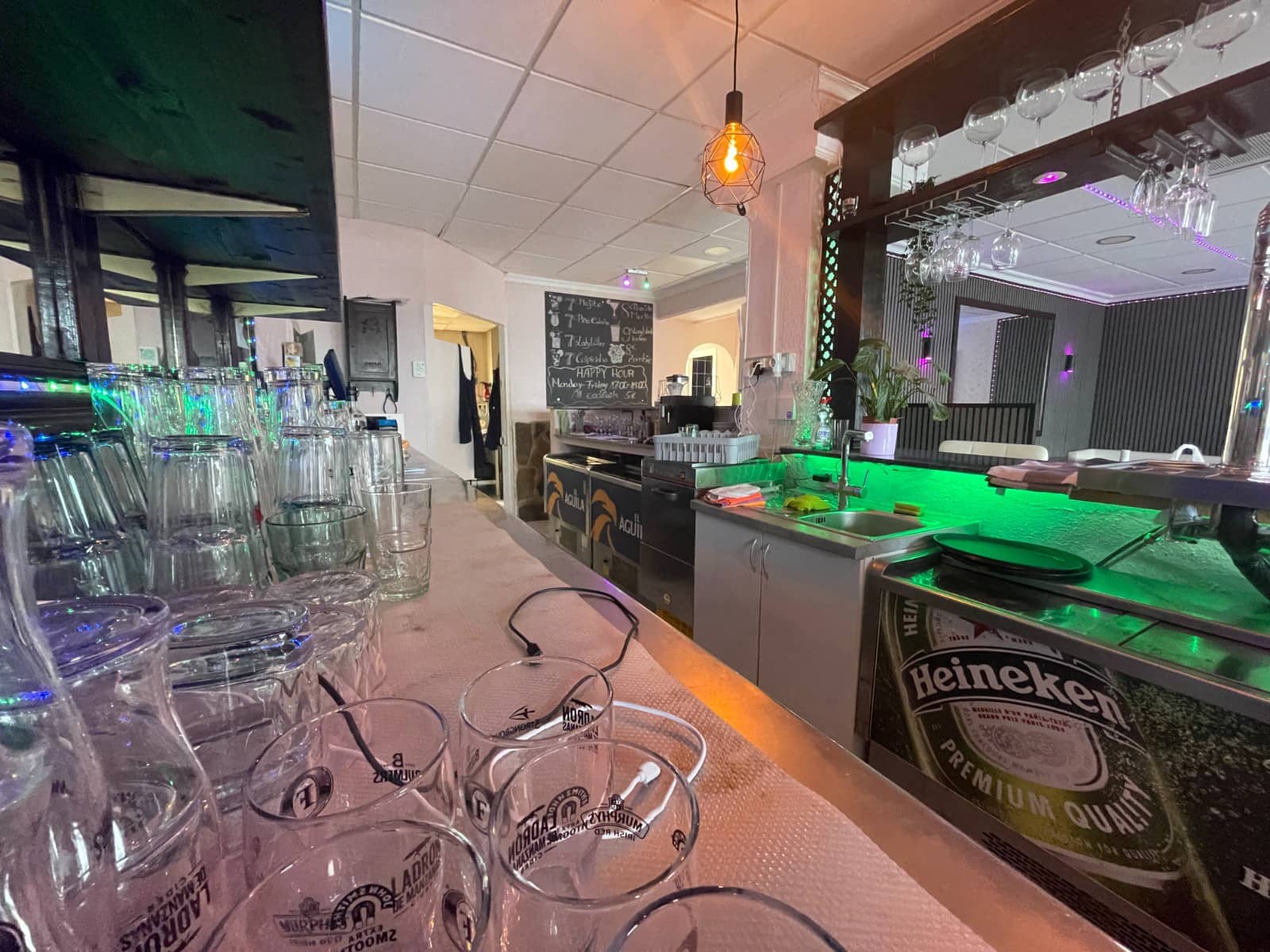 2 slaapkamer Restaurant/bar te koop in Torrevieja - € 315.000 (Ref: 9163004)