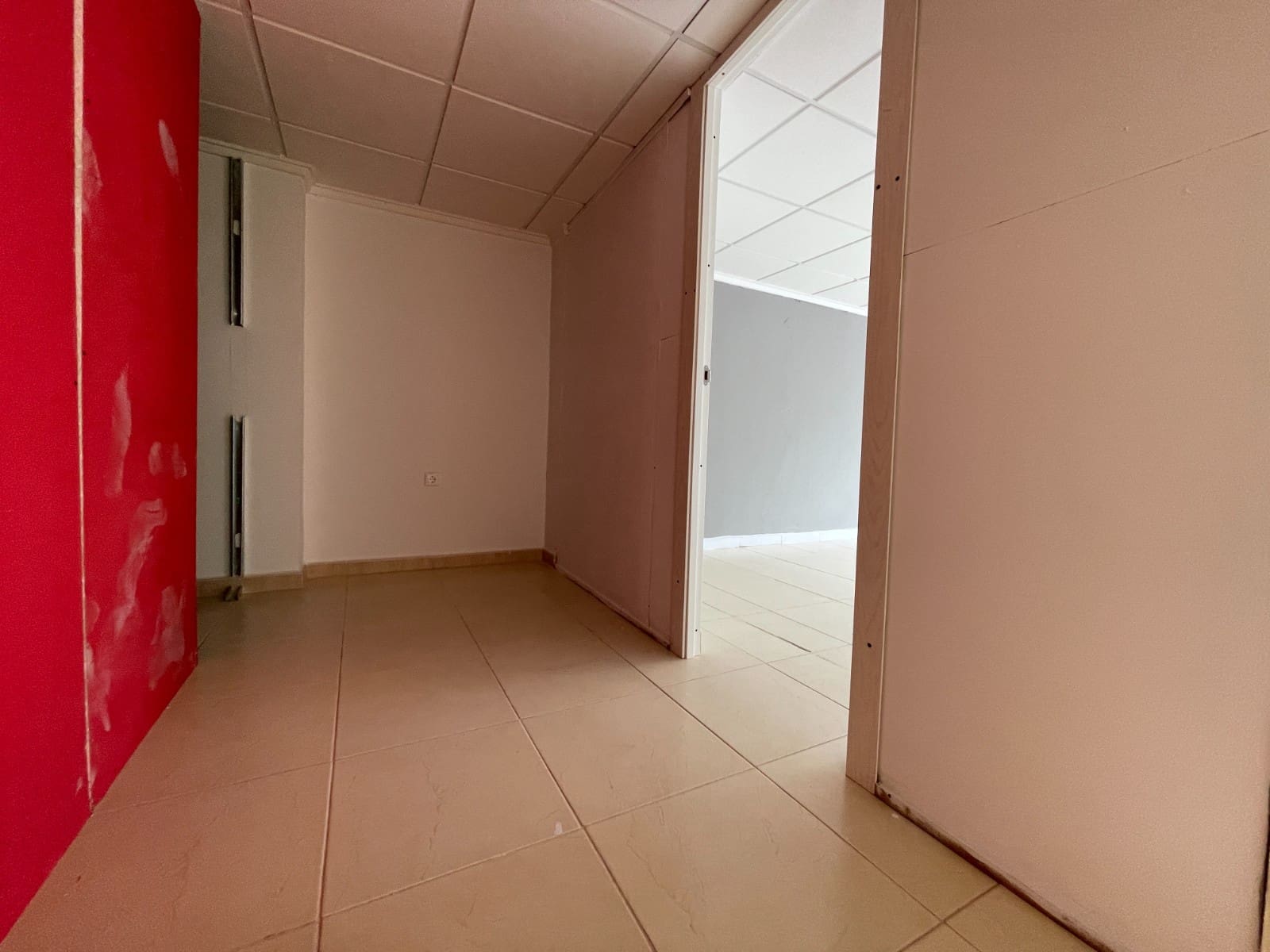 8 soveværelse Erhverv til salg i Benijofar med garage - € 380.000 (Ref: 9165140)