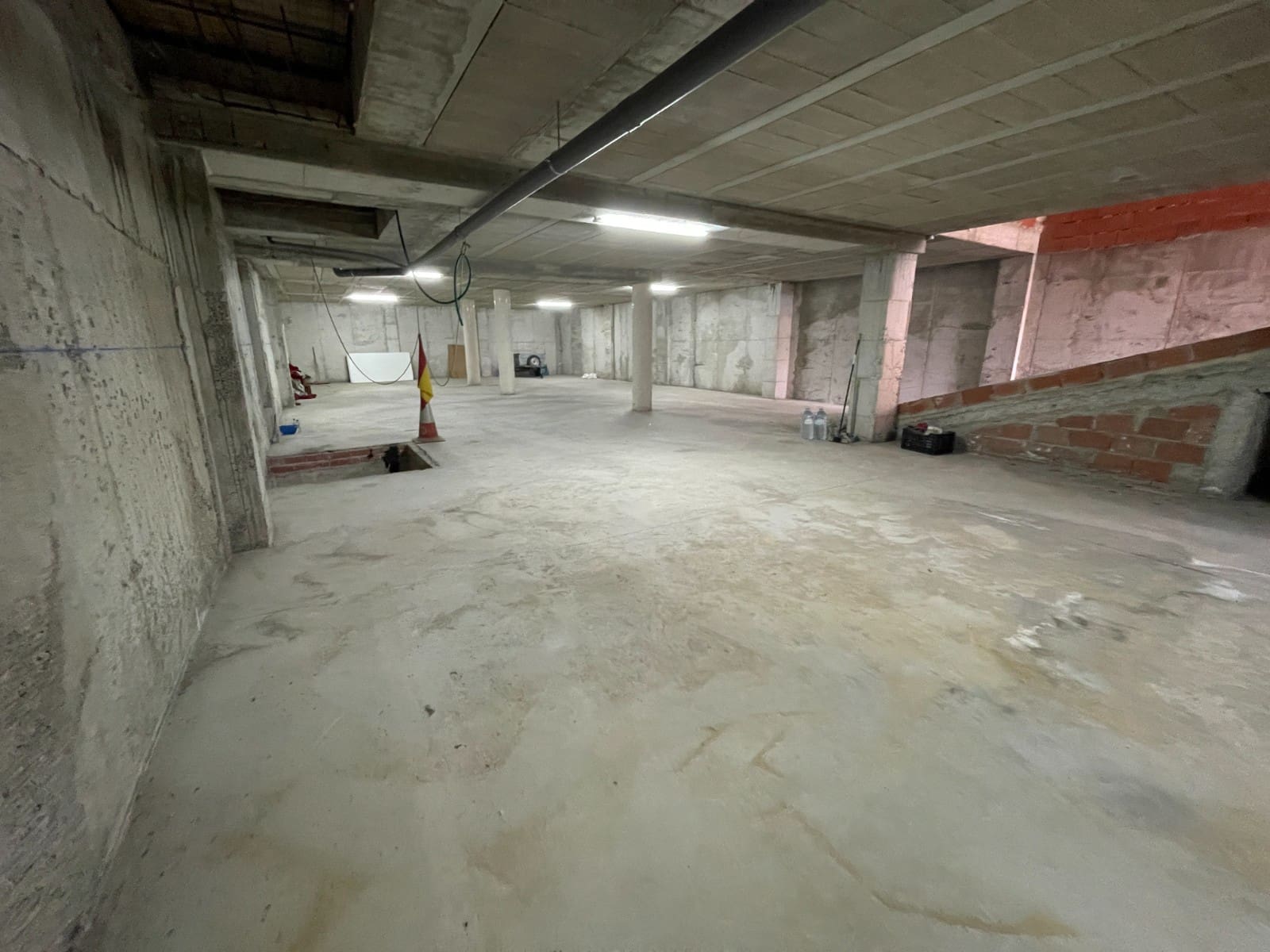 8 Zimmer Gewerbe zu verkaufen in Benijofar mit Garage - 380.000 € (Ref: 9165140)