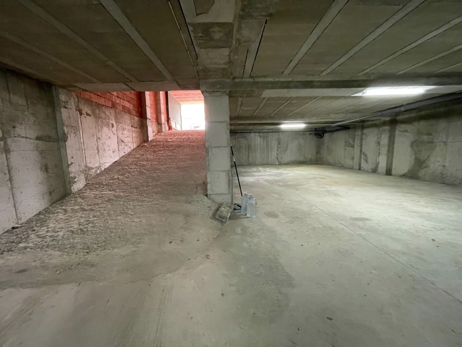 8 Zimmer Gewerbe zu verkaufen in Benijofar mit Garage - 380.000 € (Ref: 9165140)