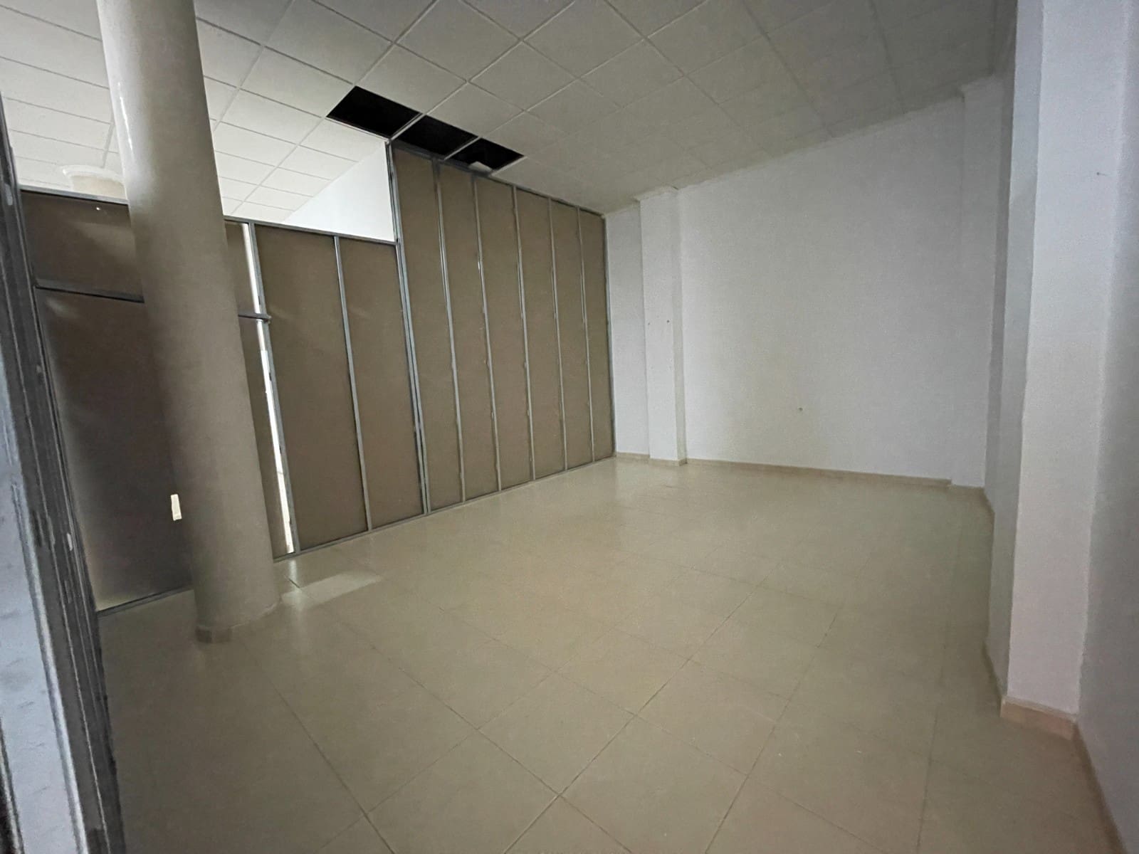 8 Zimmer Gewerbe zu verkaufen in Benijofar mit Garage - 380.000 € (Ref: 9165140)