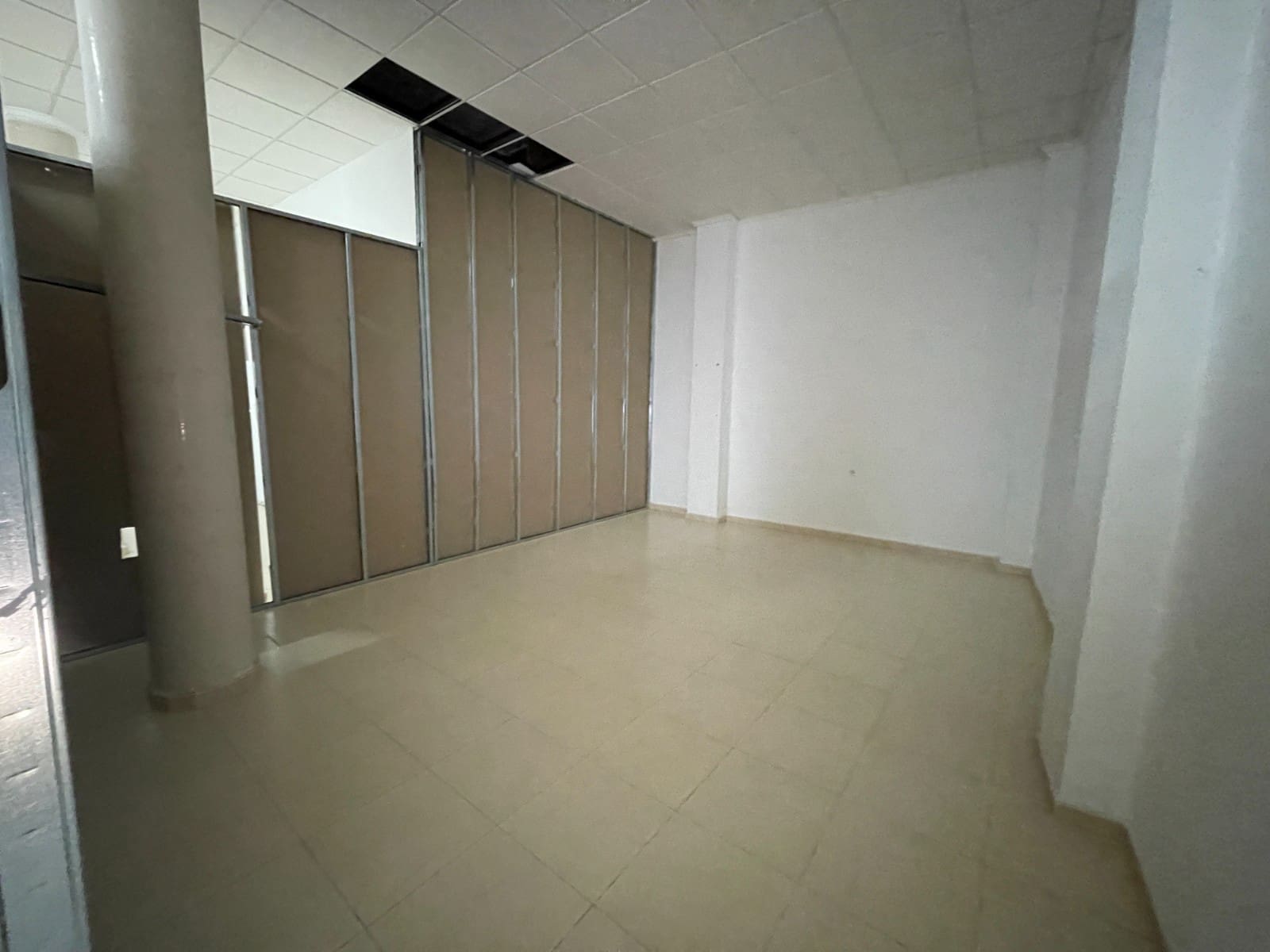 8 Zimmer Gewerbe zu verkaufen in Benijofar mit Garage - 380.000 € (Ref: 9165140)