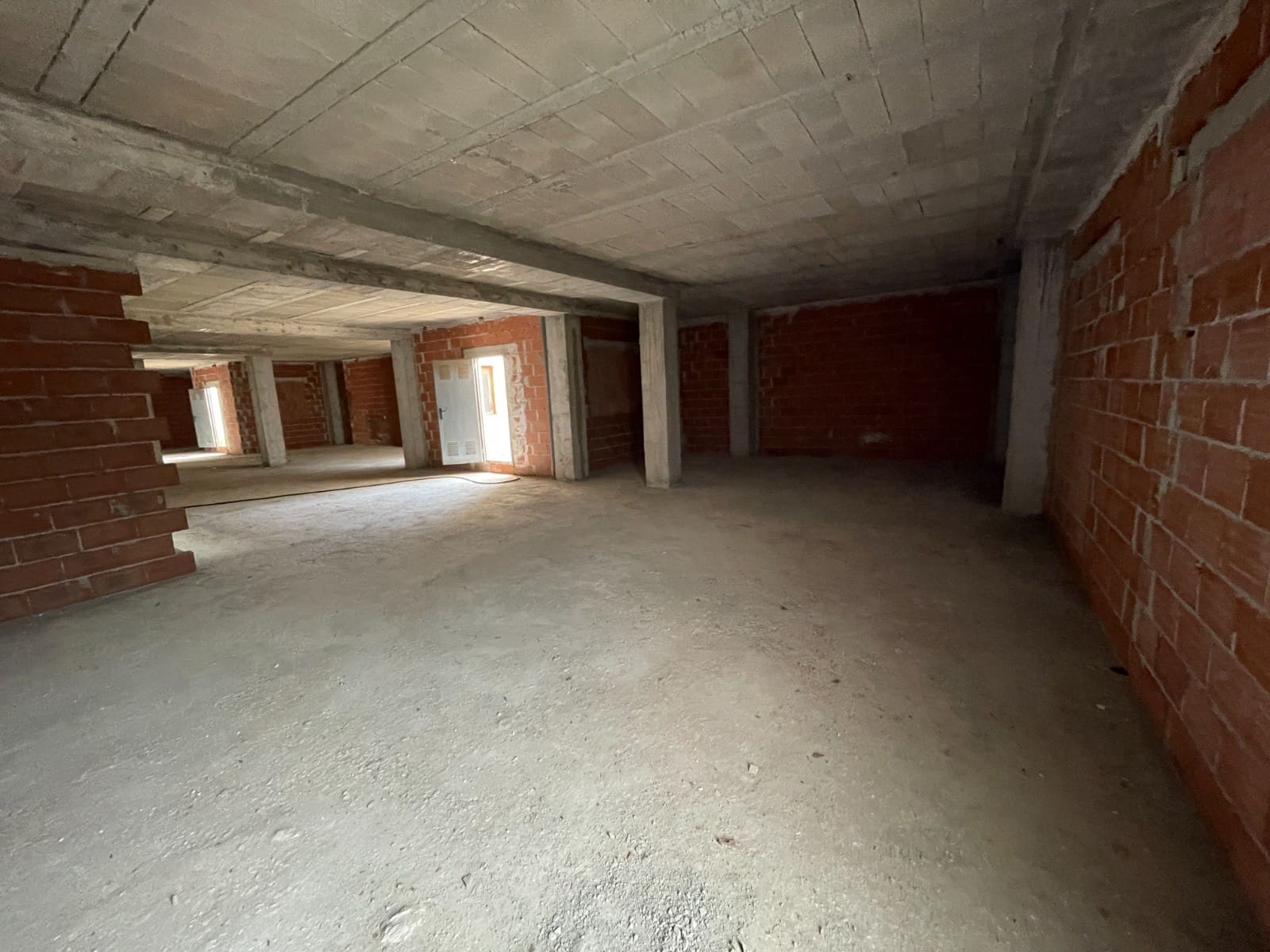 8 Zimmer Gewerbe zu verkaufen in Benijofar mit Garage - 380.000 € (Ref: 9165140)