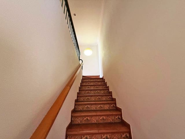 7 slaapkamer Villa te koop in Elda met zwembad - € 399.995 (Ref: 9202286)