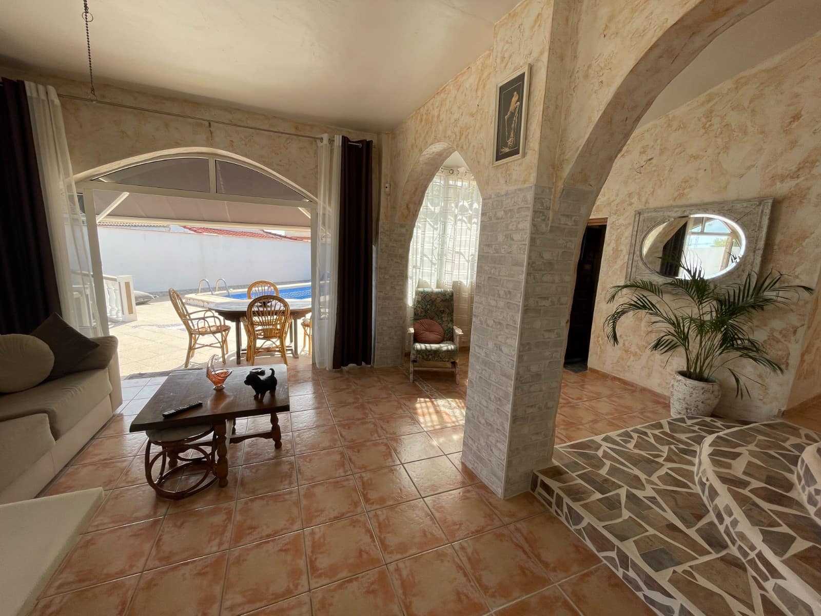 6 bedroom Villa for sale in Ciudad Quesada with pool - € 465,000 (Ref: 9203211)