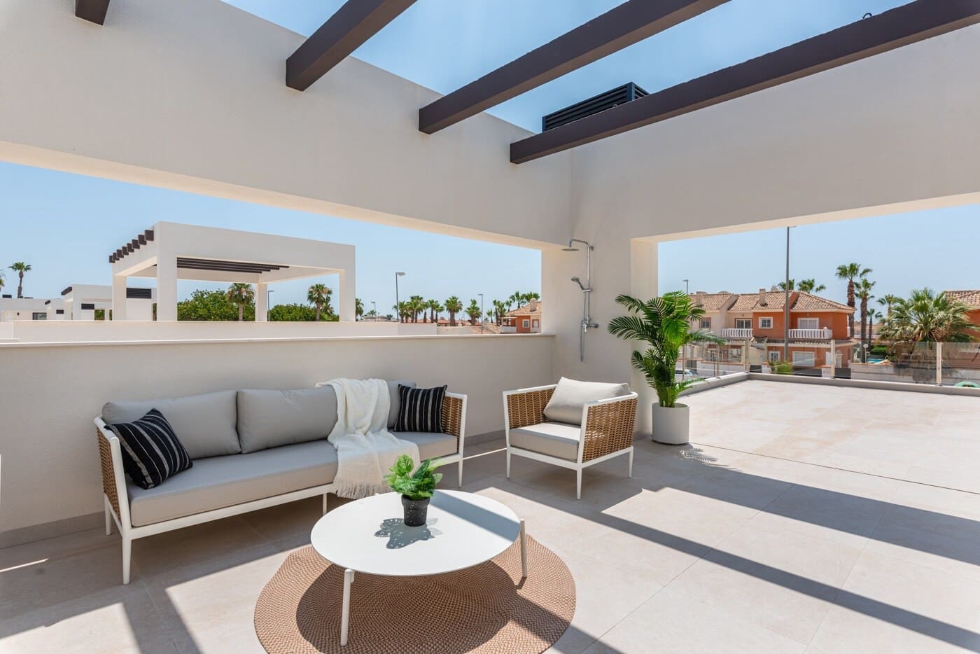 3 soveværelse Villa til salg i Ciudad Quesada med swimmingpool - € 878.300 (Ref: 9216020)