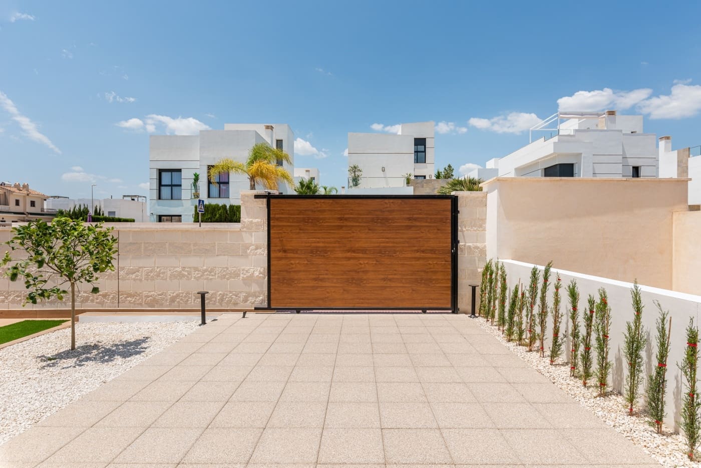 3 soveværelse Villa til salg i Ciudad Quesada med swimmingpool - € 878.300 (Ref: 9216020)